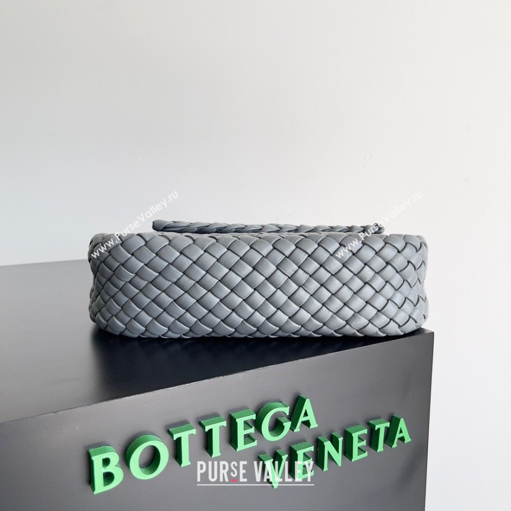 bottega veneta Small Cobble Shoulder Bag in lambskin thunder 2023 (misu-230927-30)