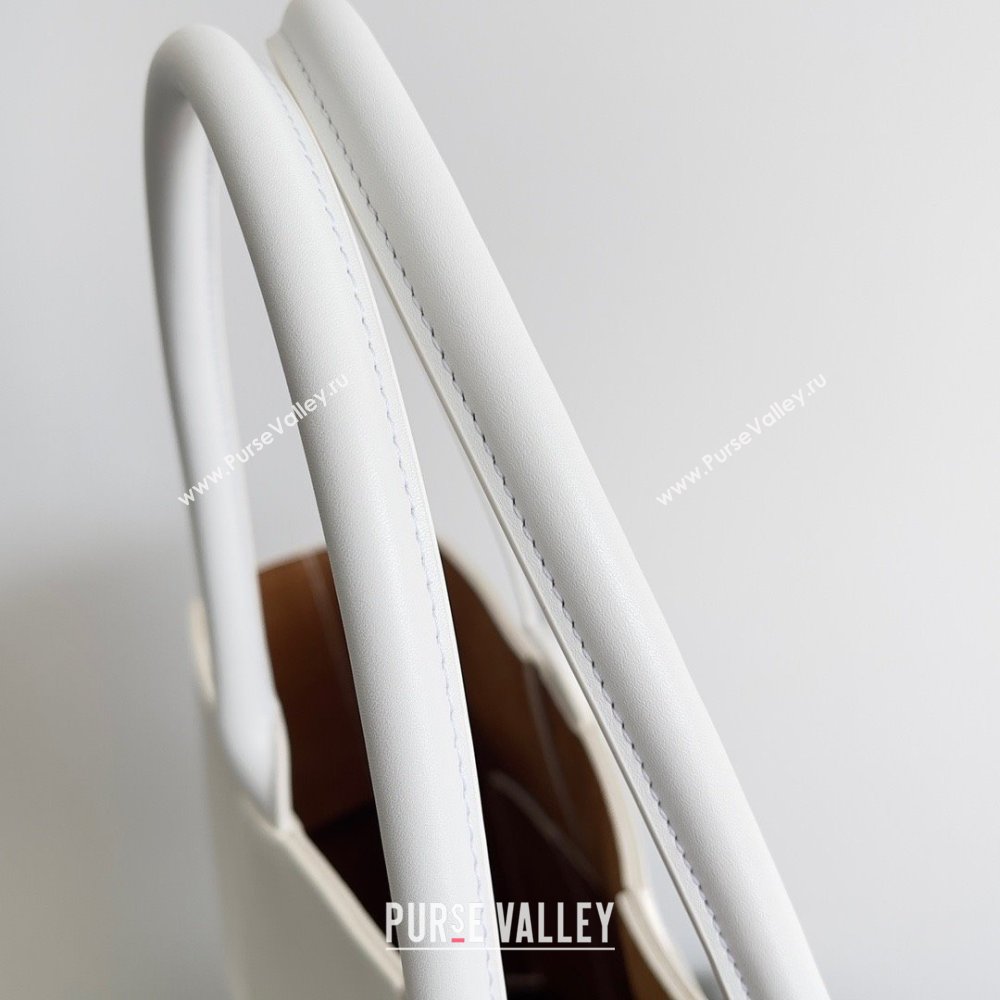 Bottega Veneta Large Arco Tote Bag in calfskin white/tan 2023 (misu-230926-22)