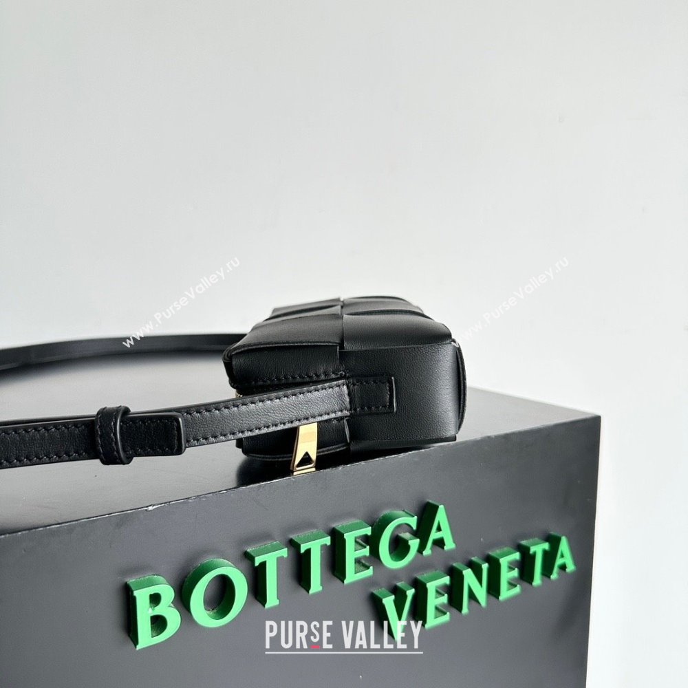 Bottega Veneta Mini Cassette Cross-Body Bag in lambskin black 2023 (misu-230927-59)