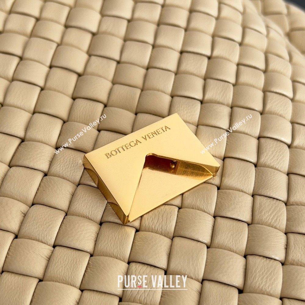 bottega veneta Small Cobble Shoulder Bag in lambskin porridge 2023 (misu-230927-24)