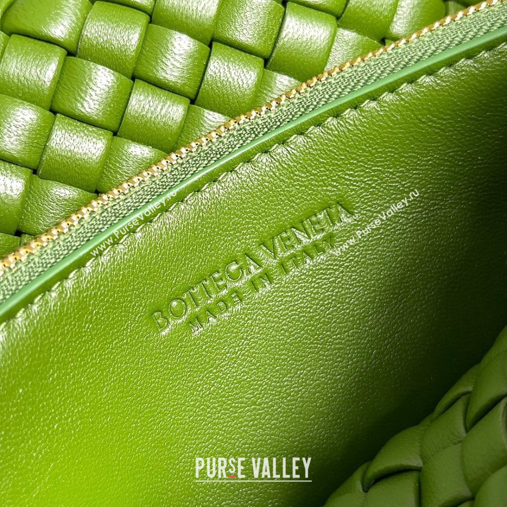 bottega veneta Small Cobble Shoulder Bag in lambskin AVOCADO 2023 (misu-230927-25)