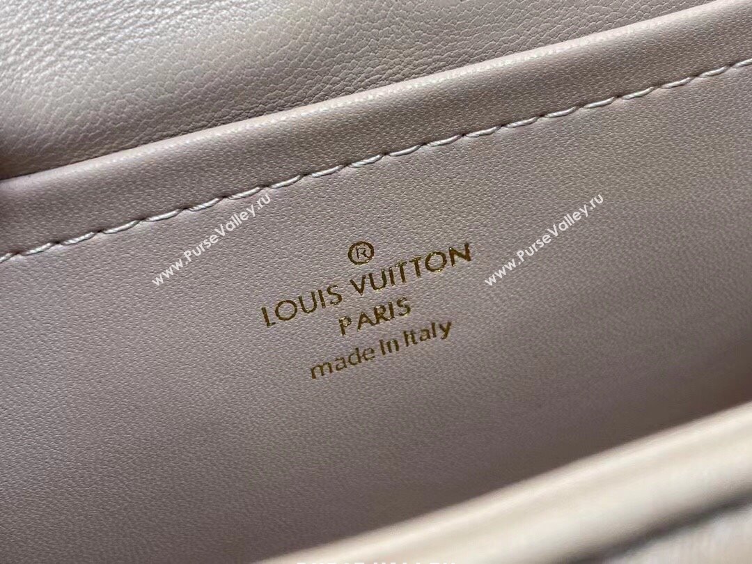 Louis Vuitton Lamb leather Pico GO-14 Bag M82752 Beige/Pink 2023 (weijian-23101911)