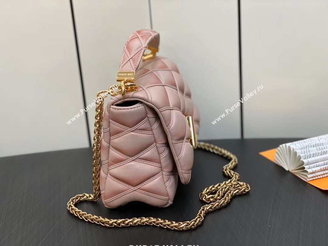 Louis Vuitton Lamb leather GO-14 MM Bag M23568 Beige/Pink 2023 (weijian-23101915)