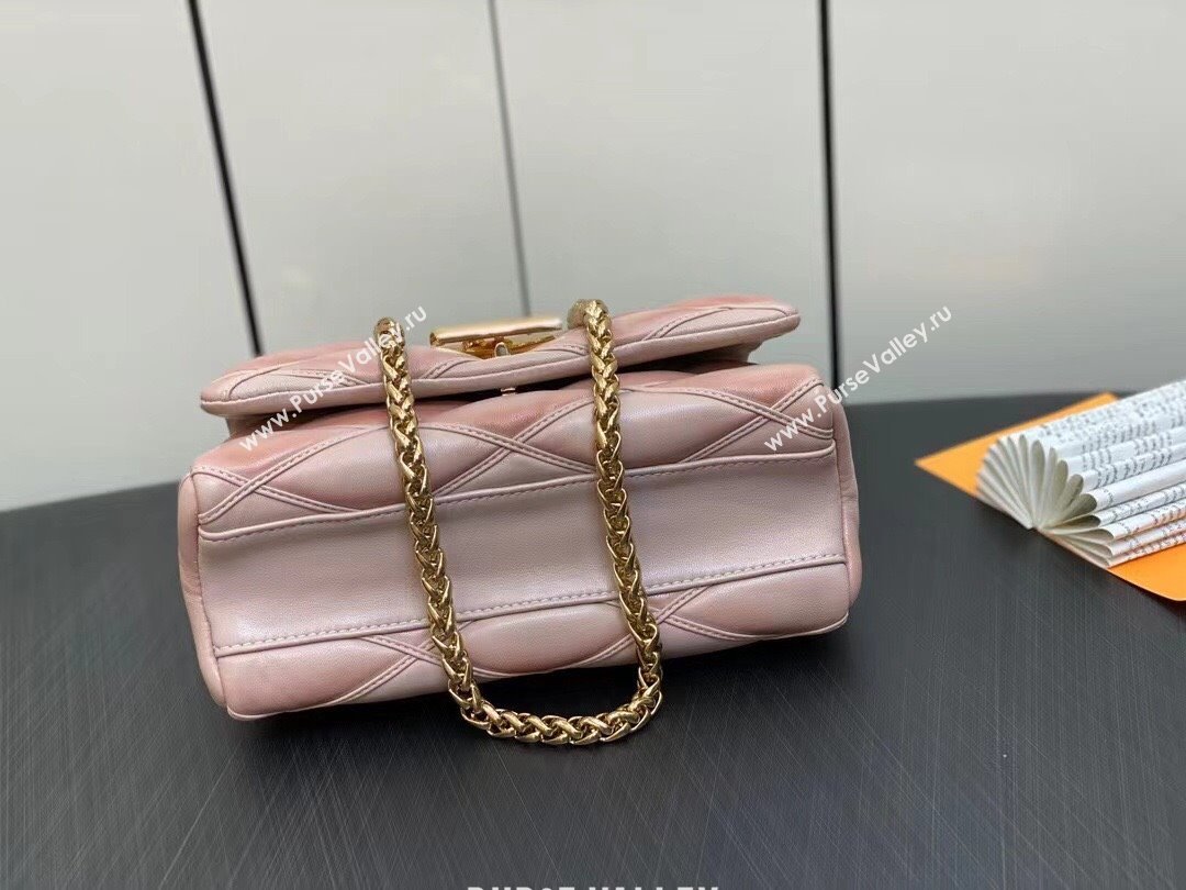 Louis Vuitton Lamb leather GO-14 MM Bag M23568 Beige/Pink 2023 (weijian-23101915)