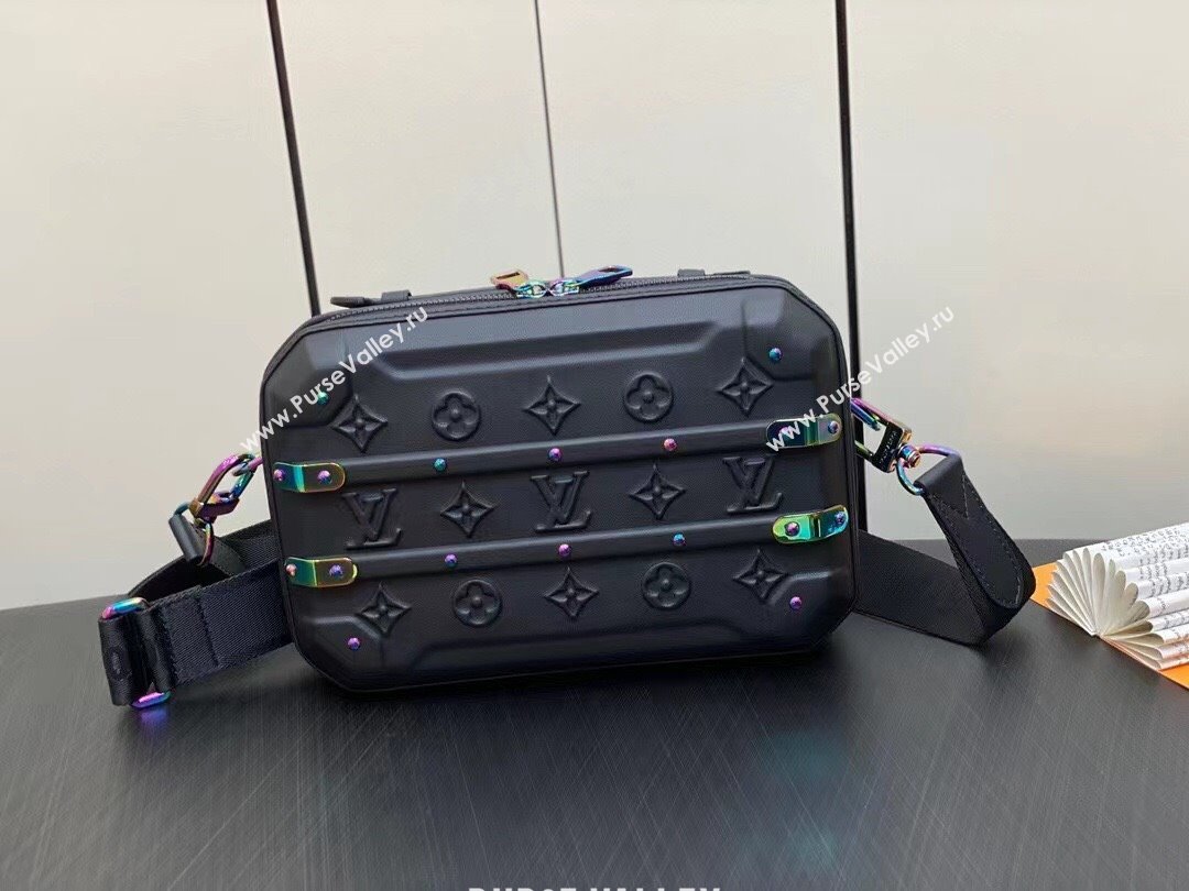 Louis Vuitton Calf leather Future Trunk Bag M21935 Black 2023 (weijian-23101924)