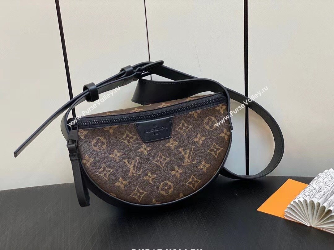 Louis Vuitton Monogram Canvas LV Moon Crossbody Bag M23835 Brown 2023 (weijian-23101921)