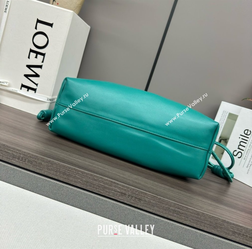loewe flamenco purse in mellow nappa lambskin 012403 emerald green 2024 (yongsheng-240410-02)