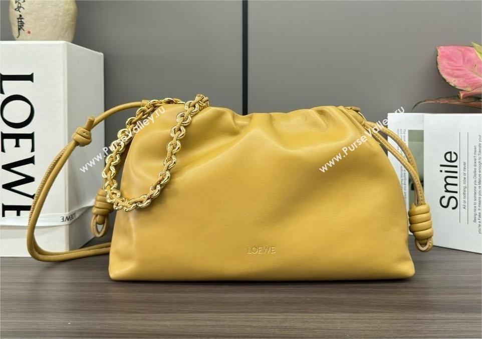 loewe flamenco purse in mellow nappa lambskin 012403 sahara 2024 (yongsheng-240410-03)