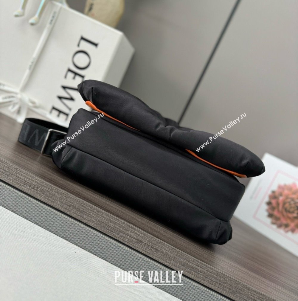 loewe Puffer Goya Messenger in nylon black 2024 (yongsheng-240411-02)