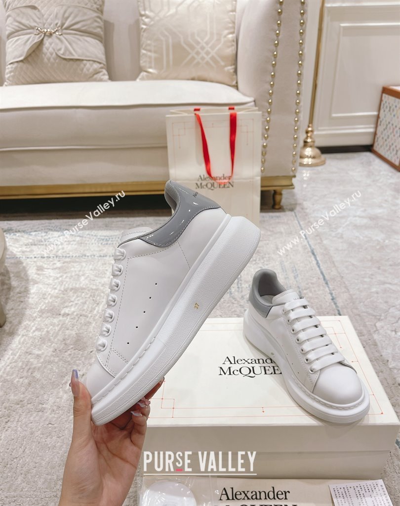 Alexander McQueen Oversized Women/Men Sneakers 15 2023 (modeng-23101815)
