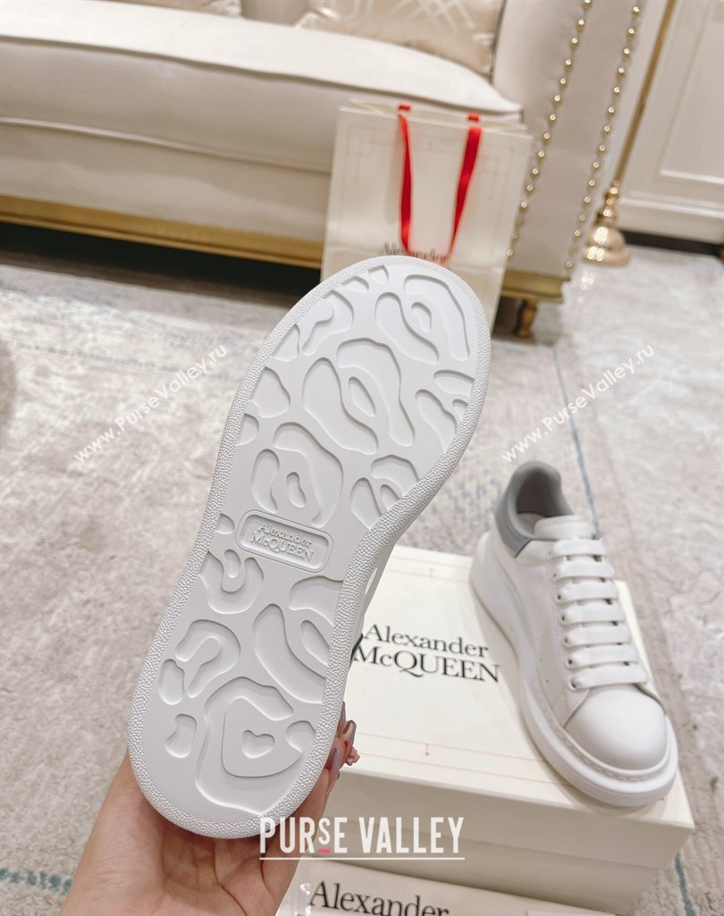 Alexander McQueen Oversized Women/Men Sneakers 15 2023 (modeng-23101815)