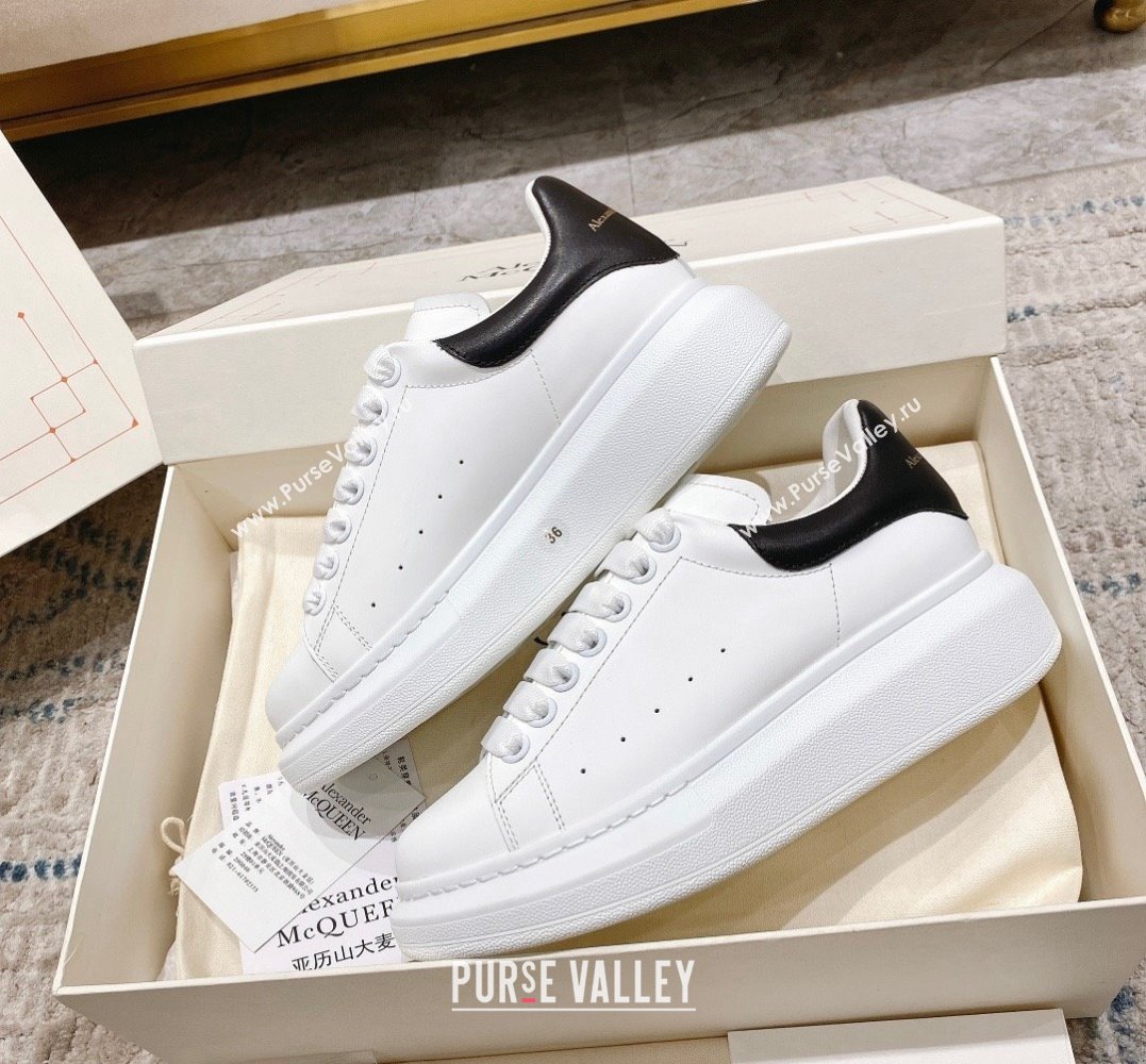 Alexander McQueen Oversized Women/Men Sneakers 25 2023 (modeng-23101825)