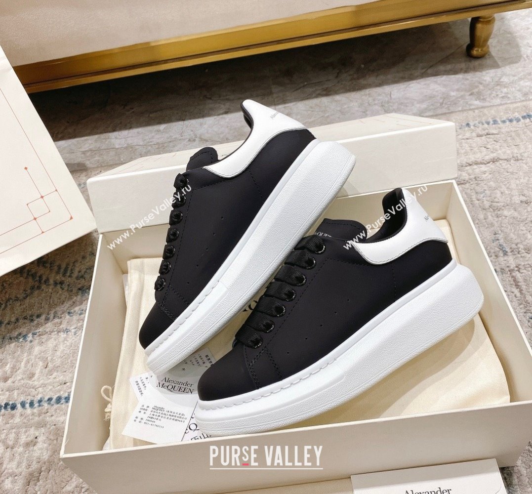 Alexander McQueen Oversized Women/Men Sneakers 32 2023 (modeng-23101832)