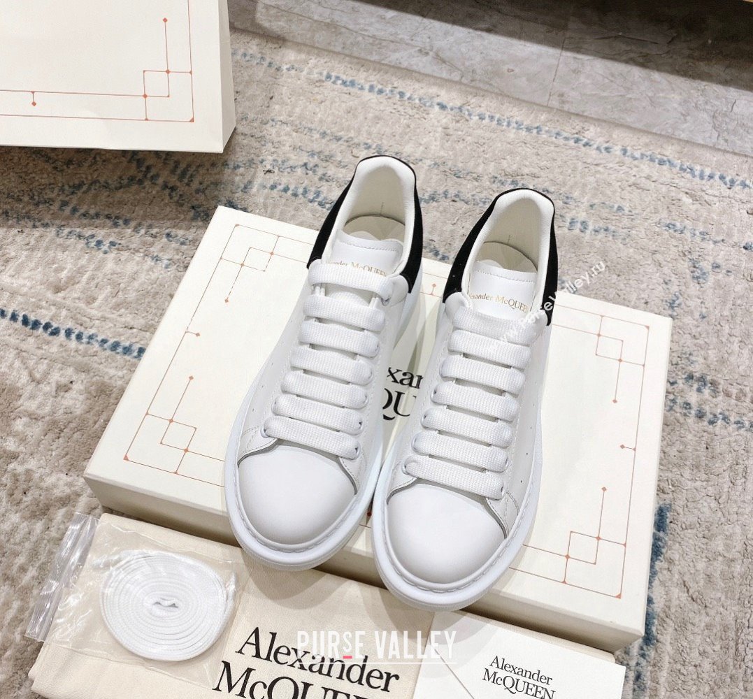 Alexander McQueen Oversized Women/Men Sneakers 05 2023 (modeng-23101805)