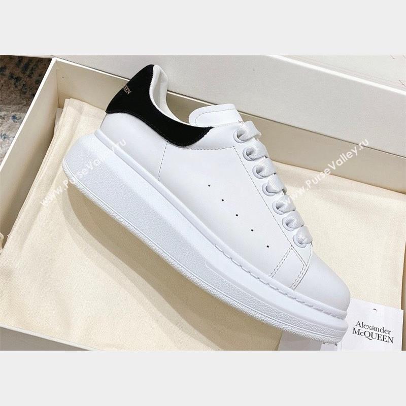 Alexander McQueen Oversized Women/Men Sneakers 05 2023 (modeng-23101805)