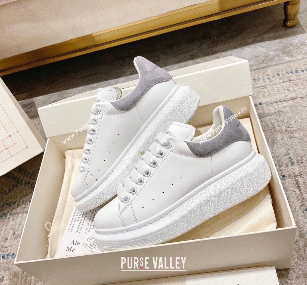 Alexander McQueen Oversized Women/Men Sneakers 06 2023 (modeng-23101806)