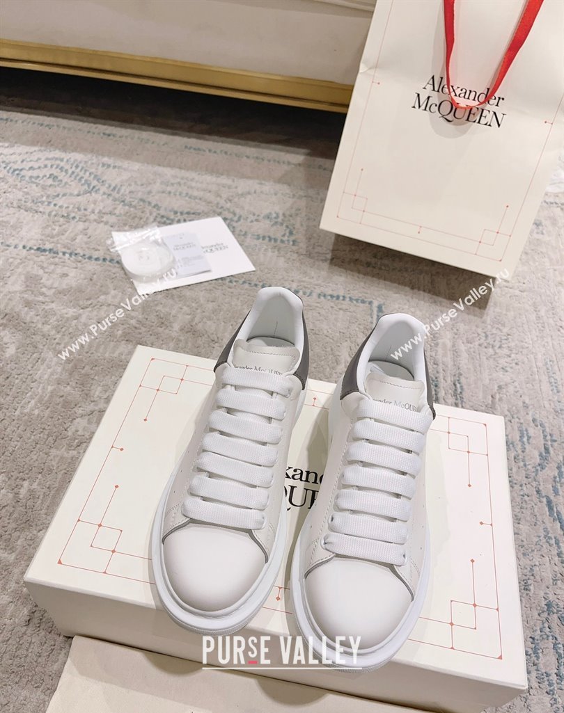 Alexander McQueen Oversized Women/Men Sneakers 59 2023 (modeng-23101859)
