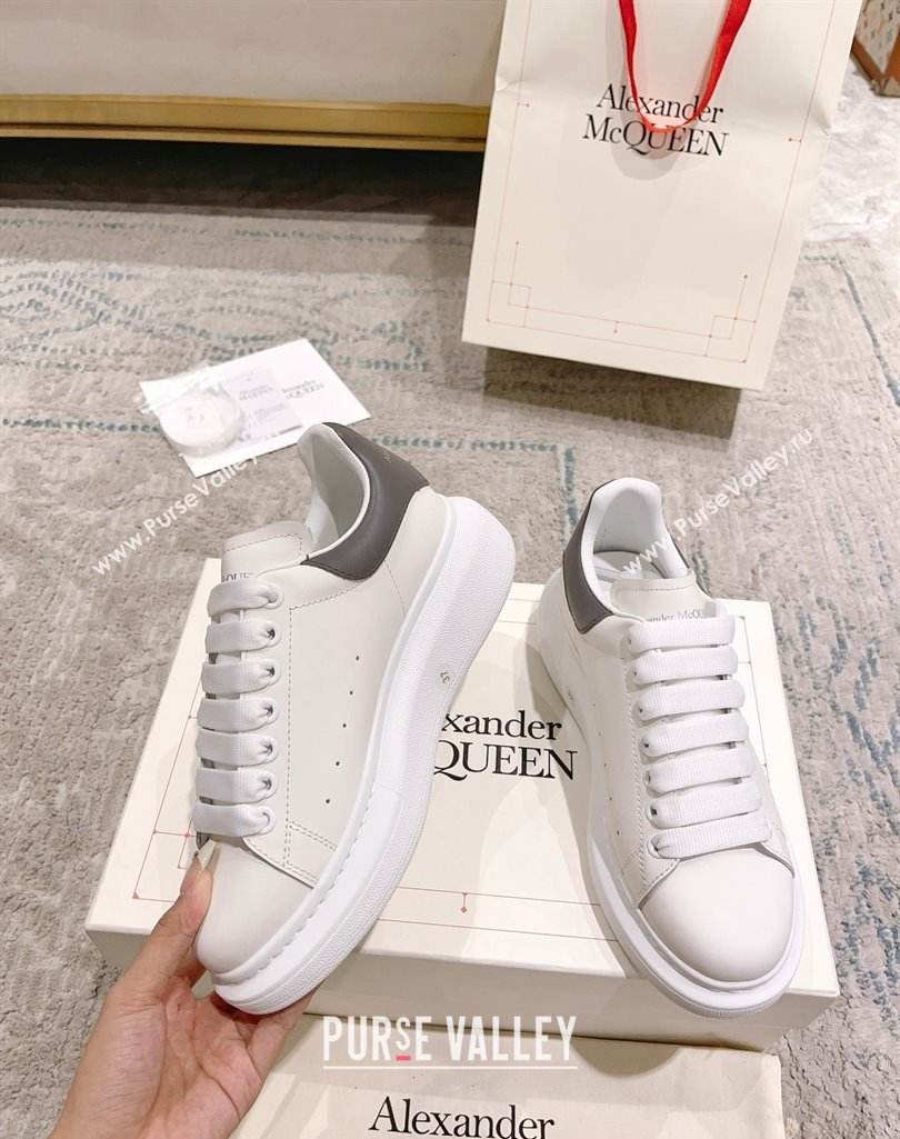 Alexander McQueen Oversized Women/Men Sneakers 59 2023 (modeng-23101859)
