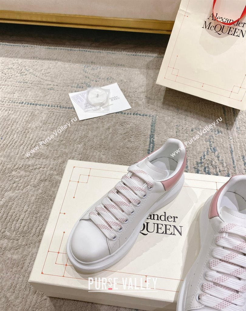 Alexander McQueen Oversized Women/Men Sneakers 64 2023 (modeng-23101864)