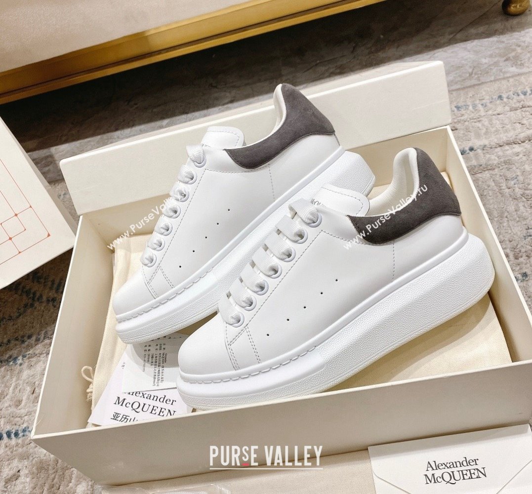 Alexander McQueen Oversized Women/Men Sneakers 07 2023 (modeng-23101807)