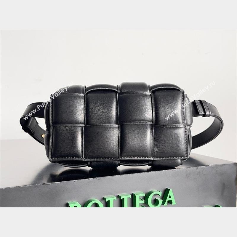 Bottega Veneta Padded Cassette Leather Belt Bag in calfskin black 2023 (misu-230928-01)
