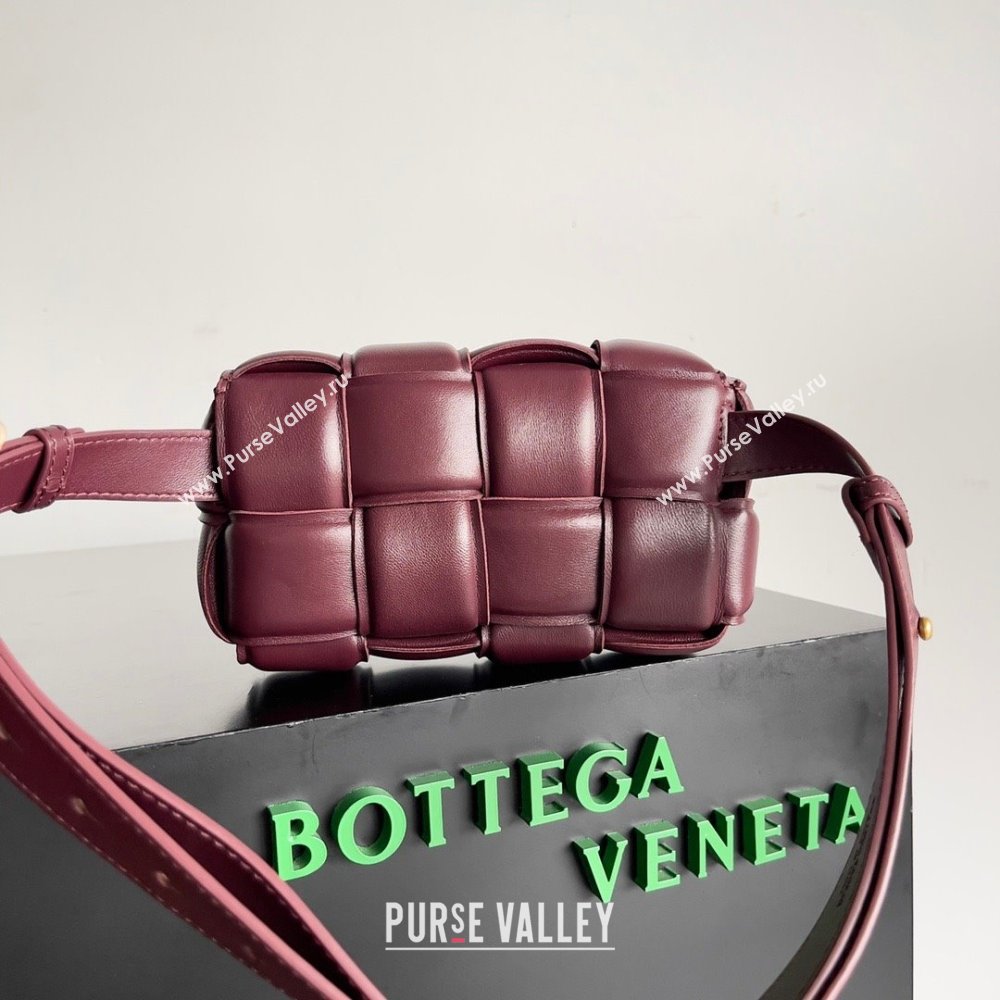 Bottega Veneta Padded Cassette Leather Belt Bag in calfskin barolo 2023 (misu-230928-02)