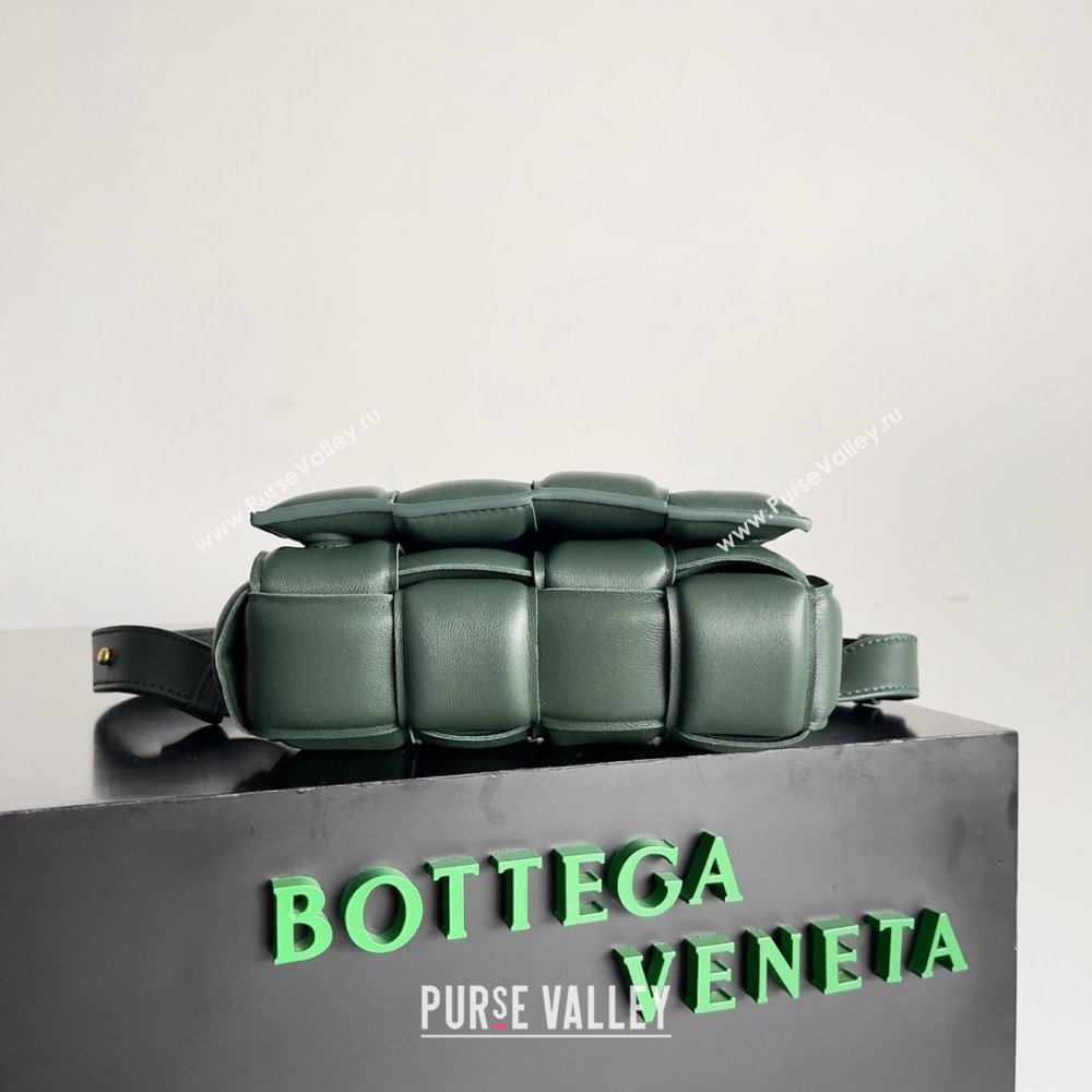 Bottega Veneta Padded Cassette Leather Belt Bag in calfskin dark green 2023 (misu-230928-04)
