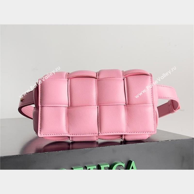 Bottega Veneta Padded Cassette Leather Belt Bag in calfskin PINK 2023 (misu-230928-06)