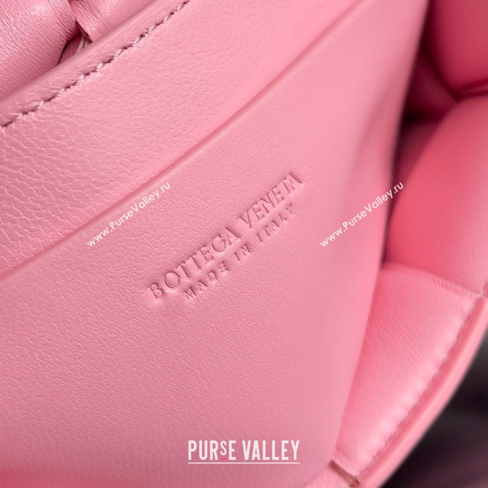 Bottega Veneta Padded Cassette Leather Belt Bag in calfskin PINK 2023 (misu-230928-06)