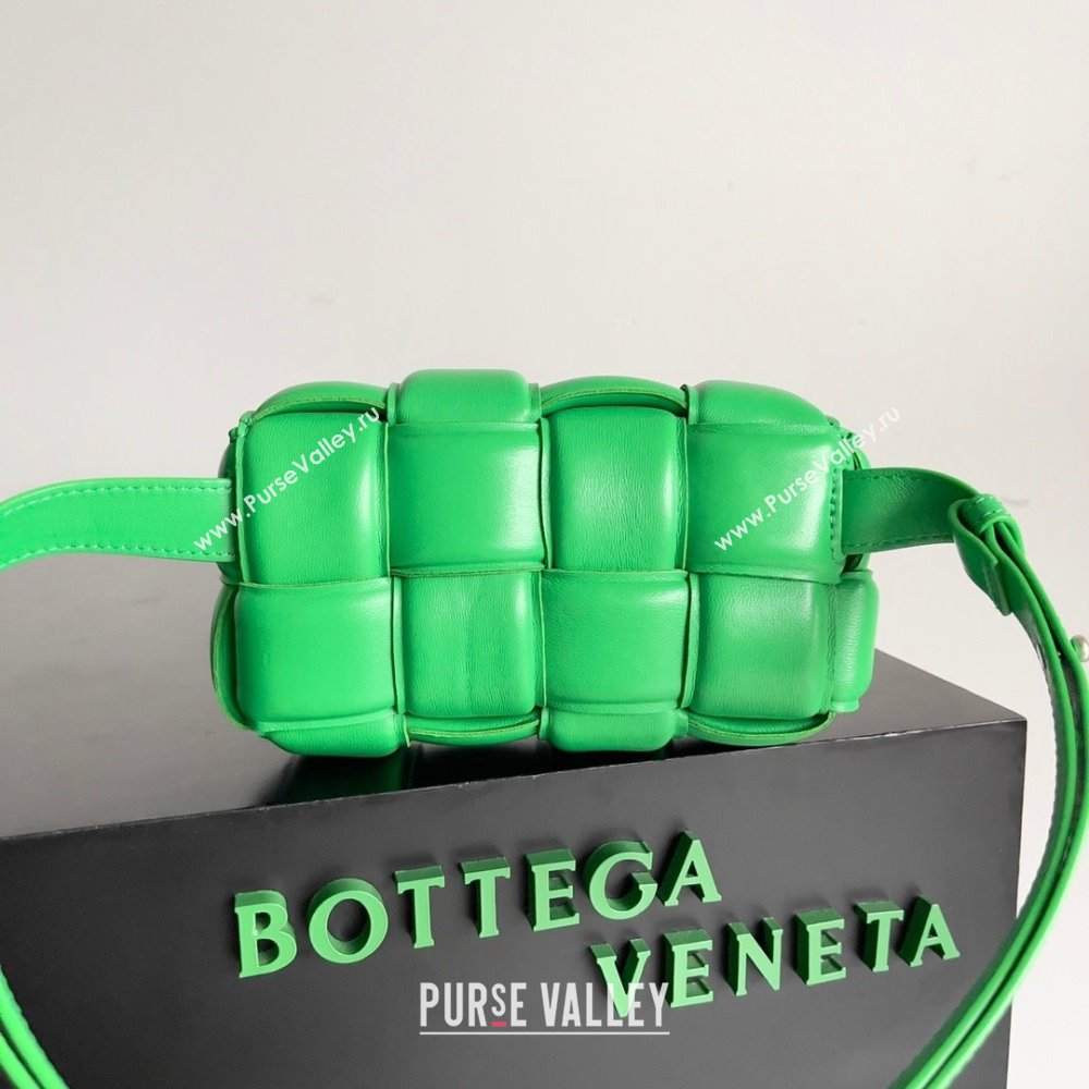 Bottega Veneta Padded Cassette Leather Belt Bag in calfskin PARAKEET 2023 (misu-230928-07)