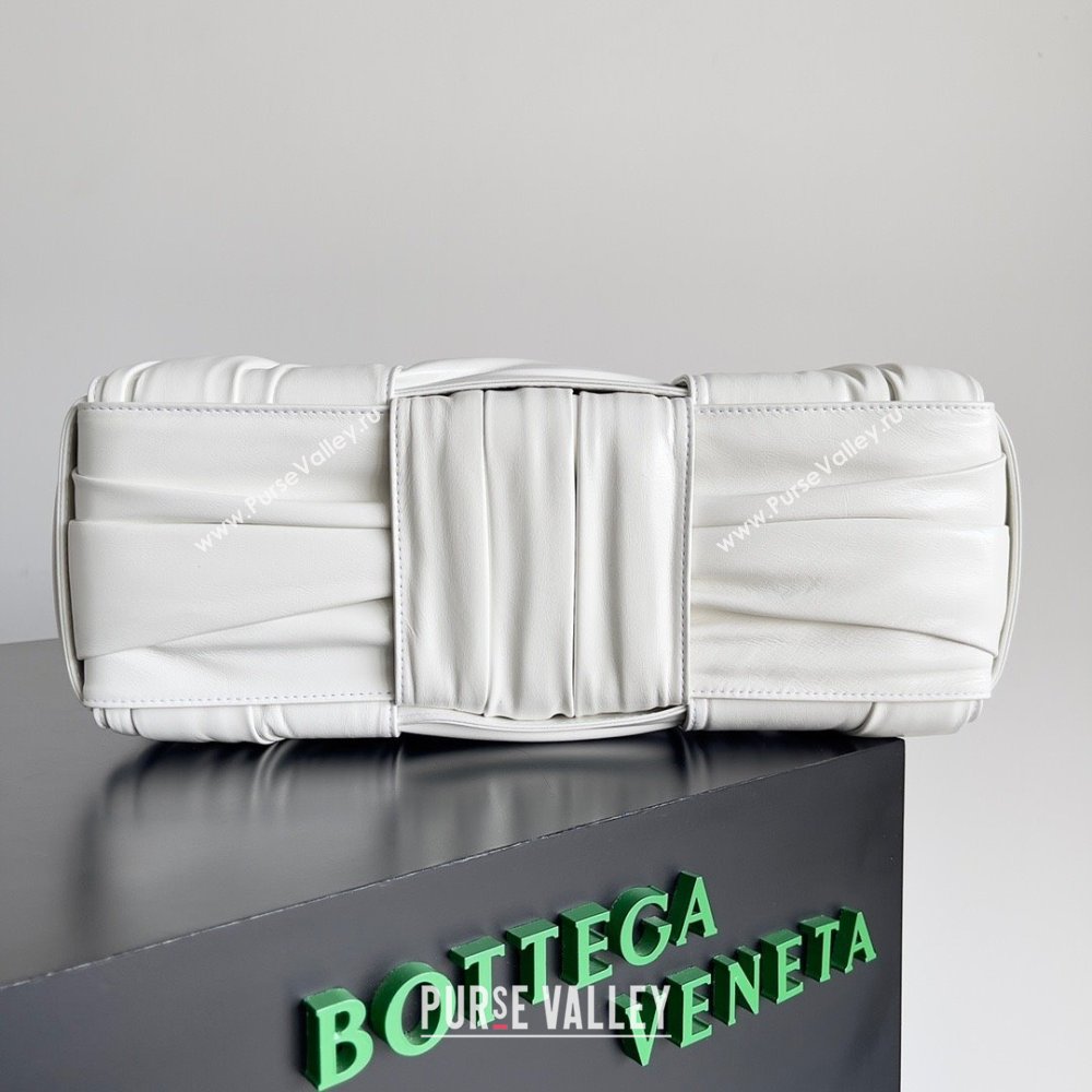 Bottega Veneta Small foulard Intreccio leather Arco Tote Bag white 2023 (misu-230927-13)