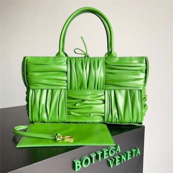 Bottega Veneta Small foulard Intreccio leather Arco Tote Bag green 2023 (misu-230927-16)