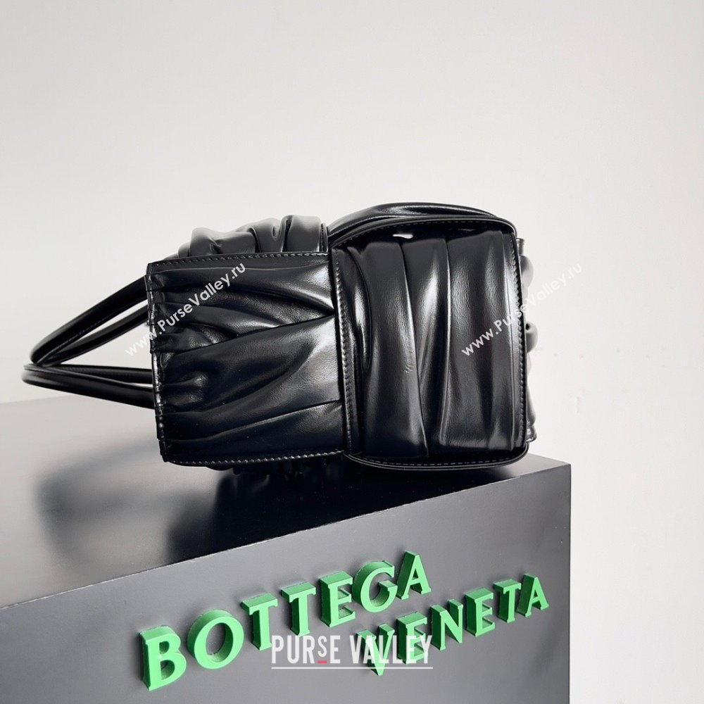 Bottega Veneta Small foulard Intreccio leather Arco Tote Bag black 2023 (misu-230927-12)