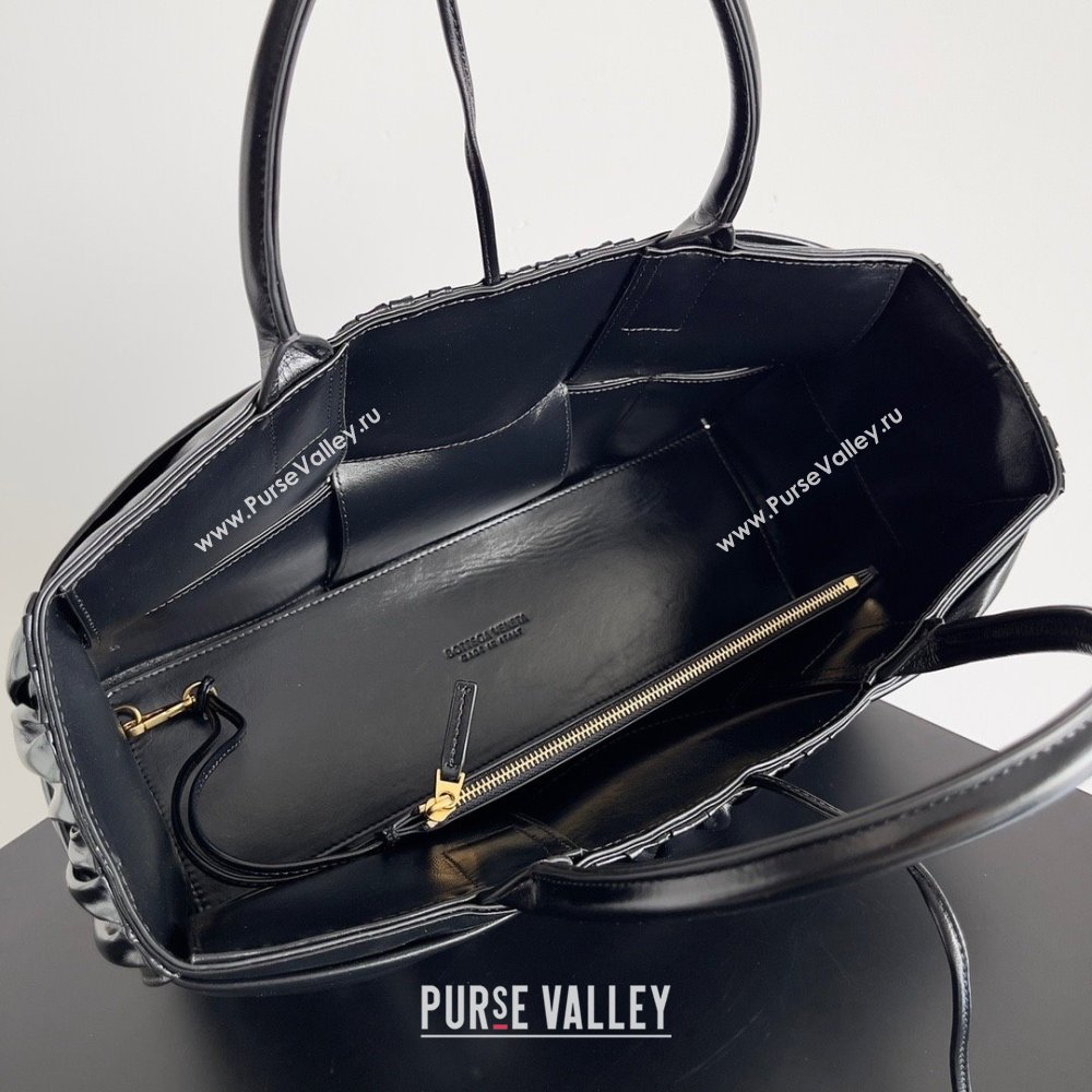 Bottega Veneta Small foulard Intreccio leather Arco Tote Bag black 2023 (misu-230927-12)