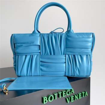 Bottega Veneta Small foulard Intreccio leather Arco Tote Bag lake blue 2023 (misu-230927-19)
