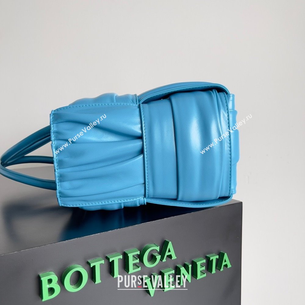 Bottega Veneta Small foulard Intreccio leather Arco Tote Bag lake blue 2023 (misu-230927-19)