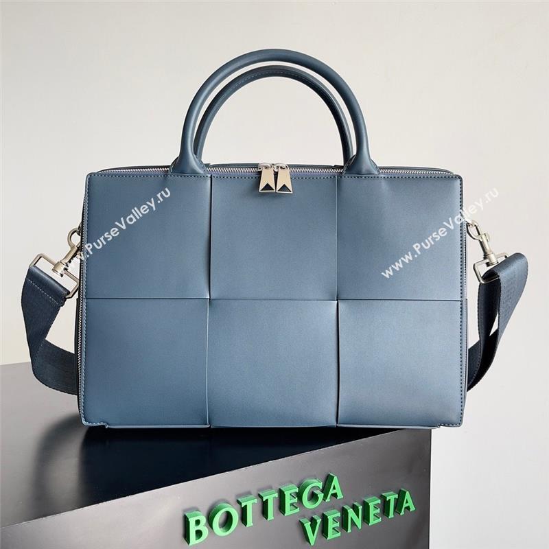 Bottega Veneta small Arco Briefcase in calfskin Blue 2023 (misu-230927-51)