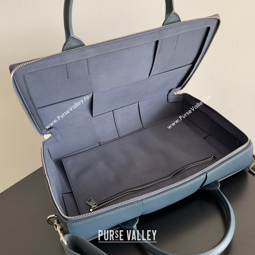 Bottega Veneta small Arco Briefcase in calfskin Blue 2023 (misu-230927-51)