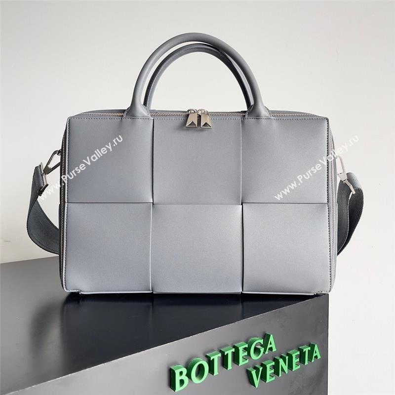 Bottega Veneta small Arco Briefcase in calfskin thunder 2023 (misu-230927-52)
