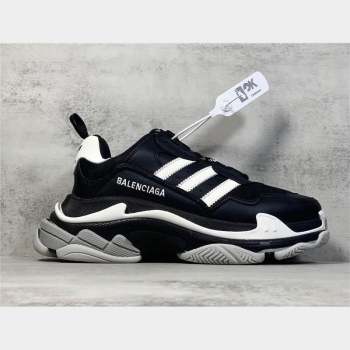 Balenciaga x adidas Triple S low-top sneakers 02 2023 (upin-231019-02)