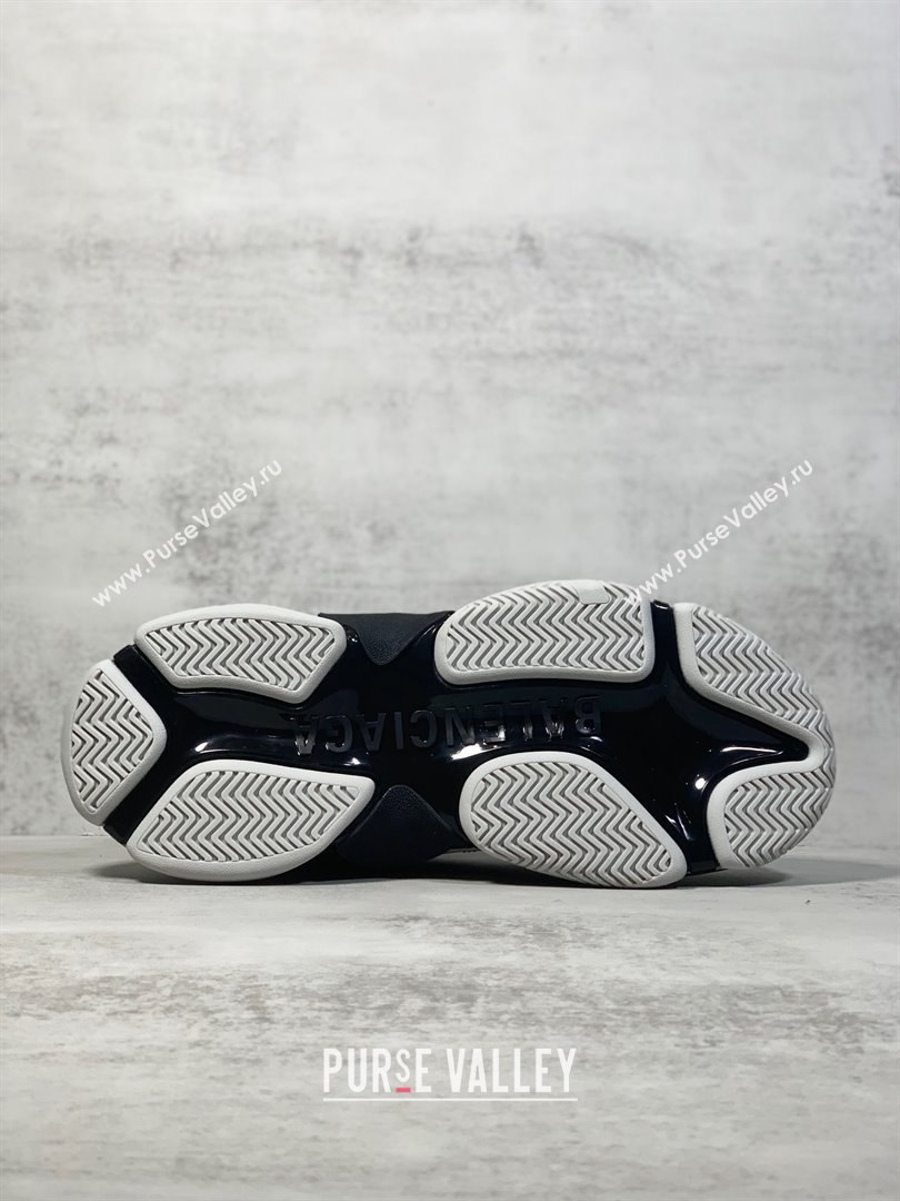 Balenciaga x adidas Triple S low-top sneakers 02 2023 (upin-231019-02)