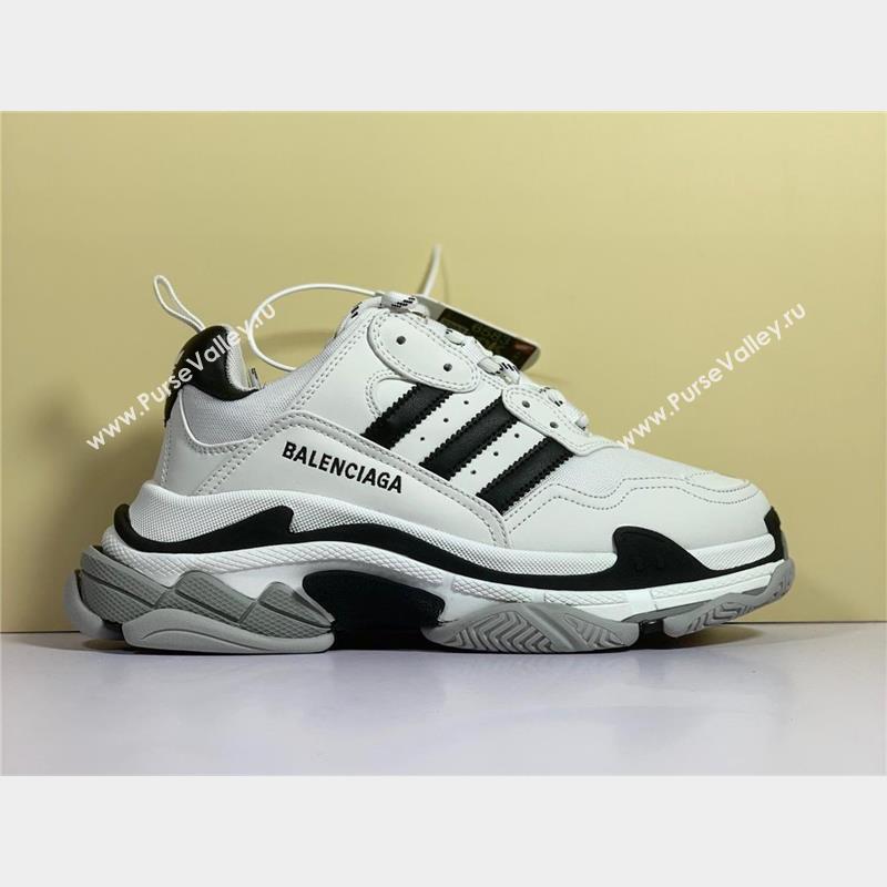 Balenciaga x adidas Triple S low-top sneakers 01 2023 (upin-231019-01)