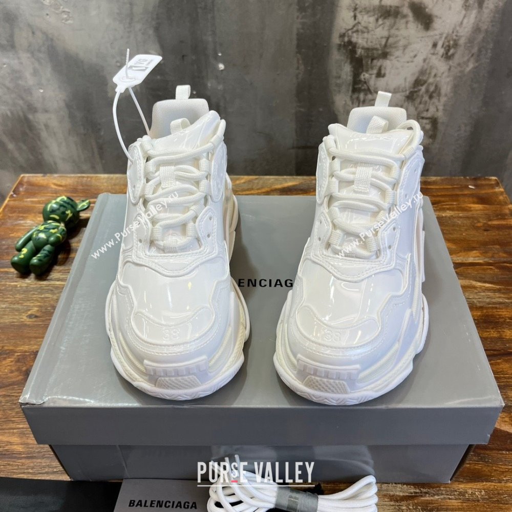 Balenciaga Triple S Sneaker in white rubber 2023 (kaola-231019-01)
