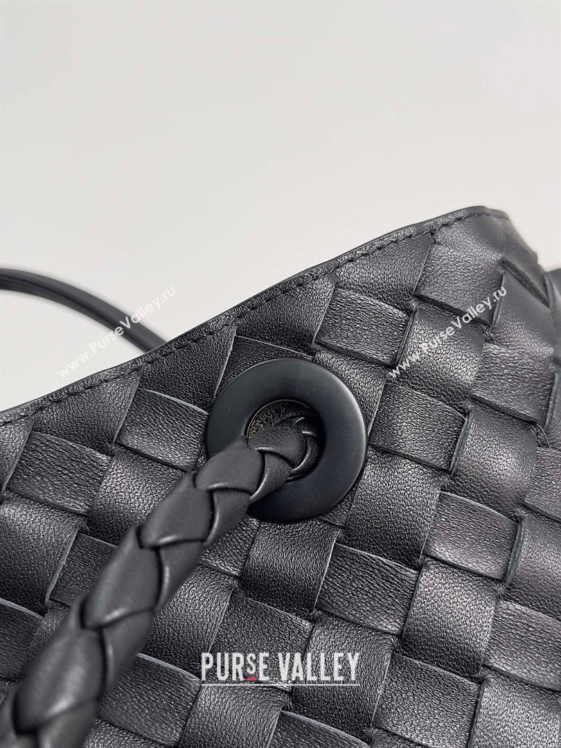 Bottega Veneta Large Andiamo Top Handle Bag in Intrecciato Leather 743575 Black 2023 (misu240110-02)