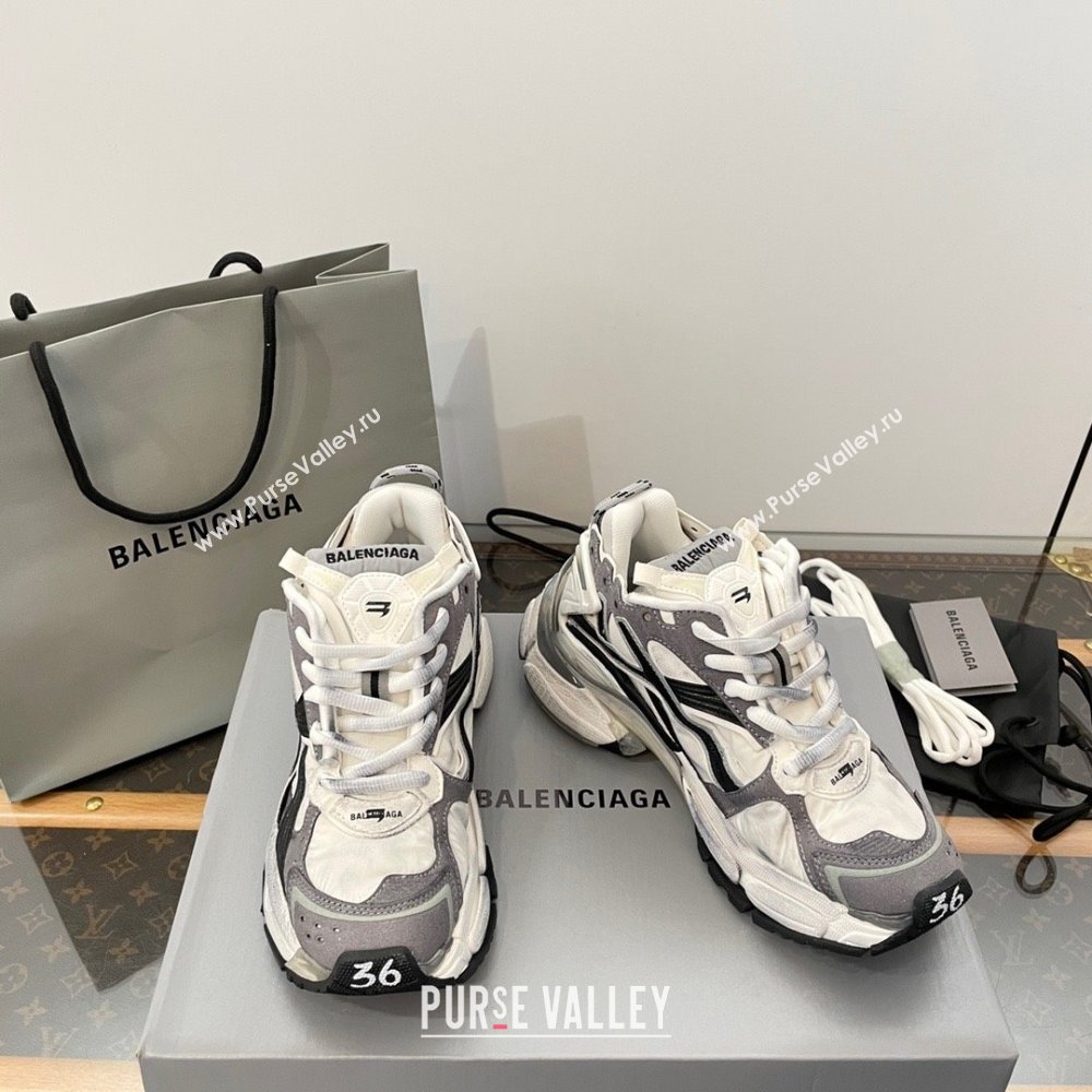 Balenciaga Runner Sneaker in grey, white and black 2023 (kaola-231020-03)