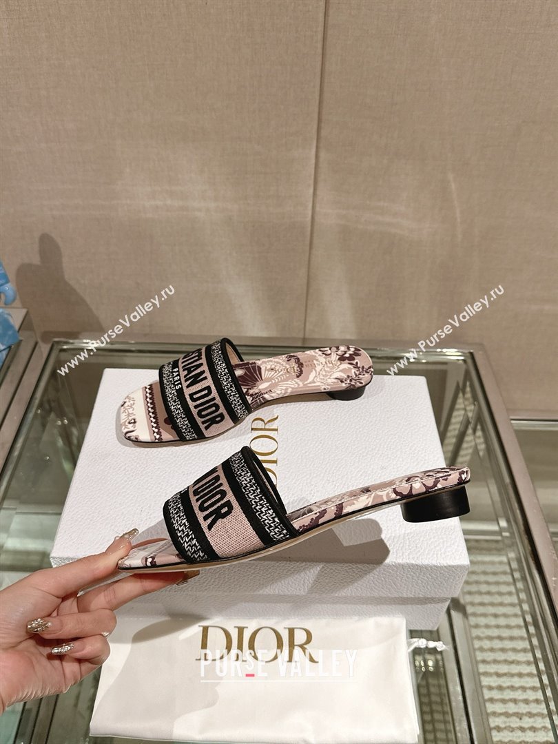 Dior Beige Multicolor Embroidered Cotton with Butterfly Bandana Motif Dway Flat Slide 2024 (MODENG-240306-03)