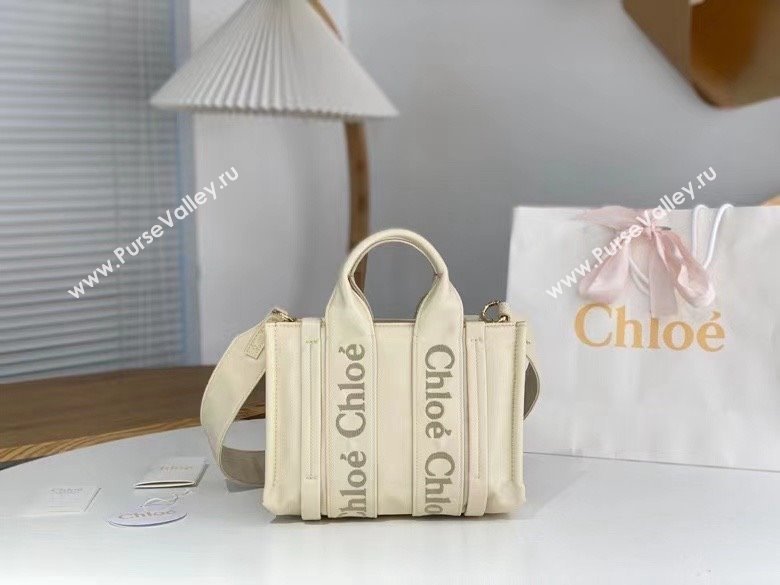 chloe small Woody tote bag in Recycled nylon with Chloé logo white 2024 (nana-240307-01)