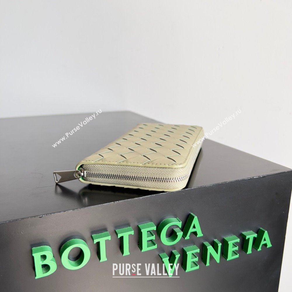 Bottega Veneta Intrecciato Zip Around Wallet Taupe/Green 2023 (misu-23110159)