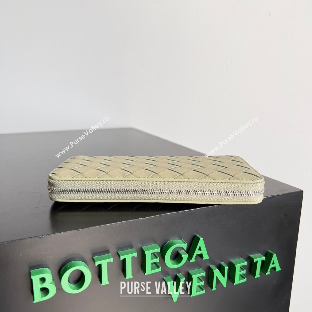 Bottega Veneta Intrecciato Zip Around Wallet Taupe/Green 2023 (misu-23110159)