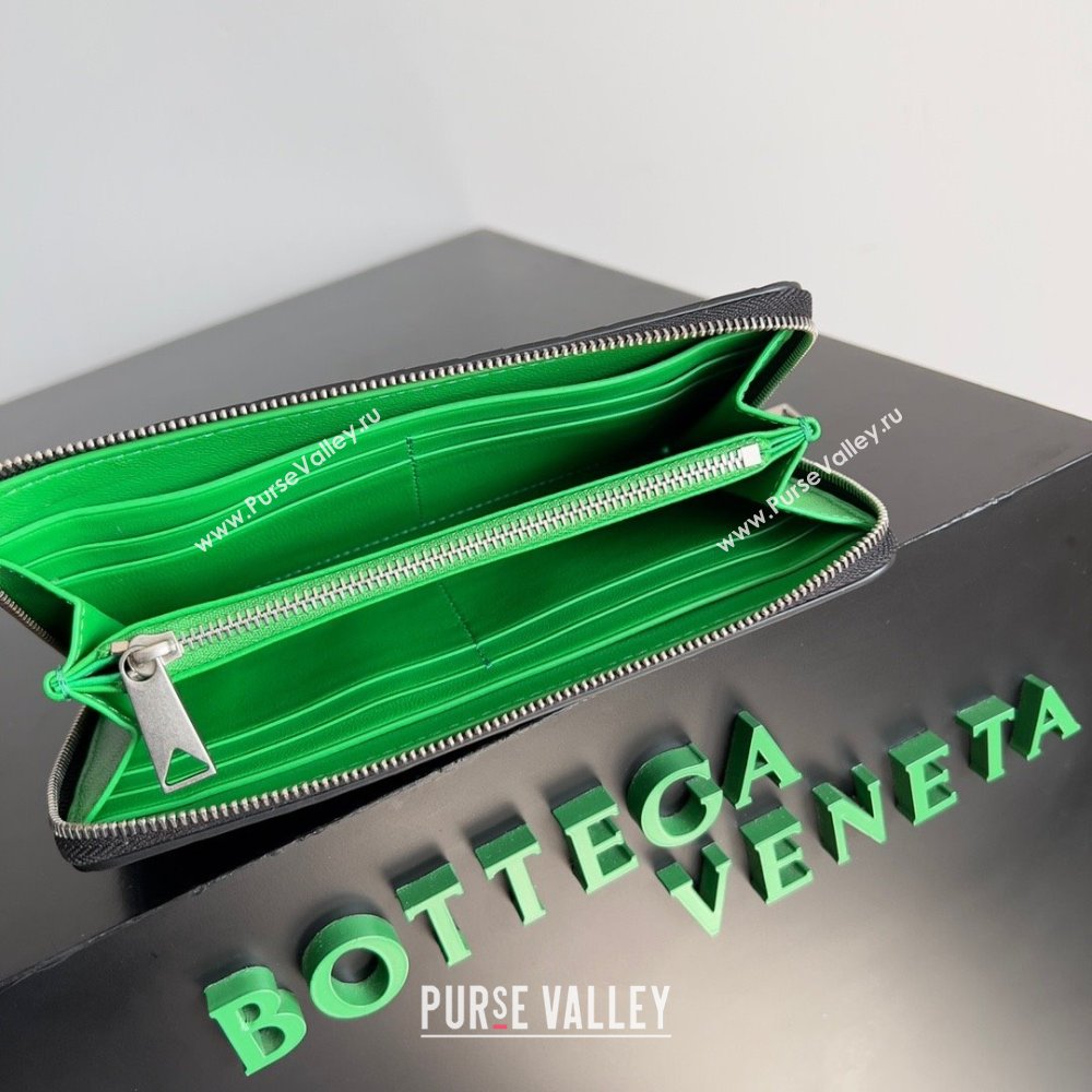 Bottega Veneta Intrecciato Zip Around Wallet Black/Green 2023 (misu-23110169)